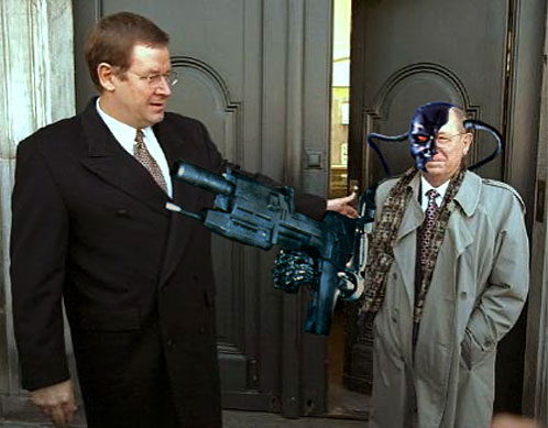 Statsministeren og den nyudn&aelig;vnte og nyombyggede indenrigsminister